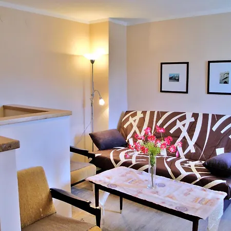By The Sea Cizici, Krk - 25023 Apartman Cizici