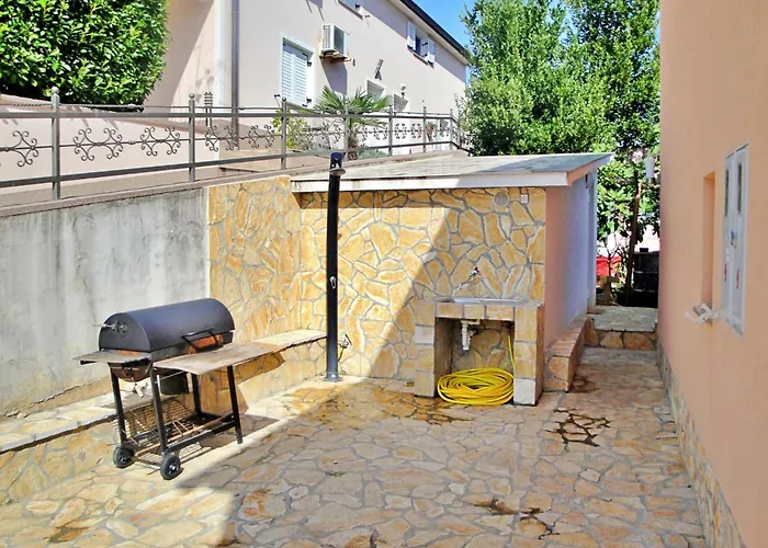 아파트 By The Sea Cizici, Krk - 25023